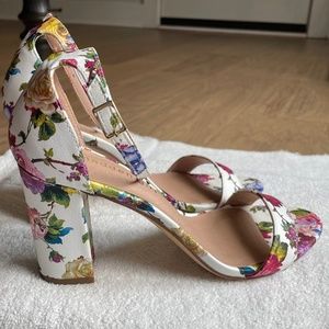Madden Girl Bella White Floral Heel